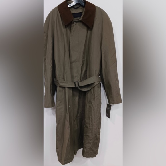 Jos. A. Bank Trenchcoat w/removable Wool Lining - Picture 1 of 7